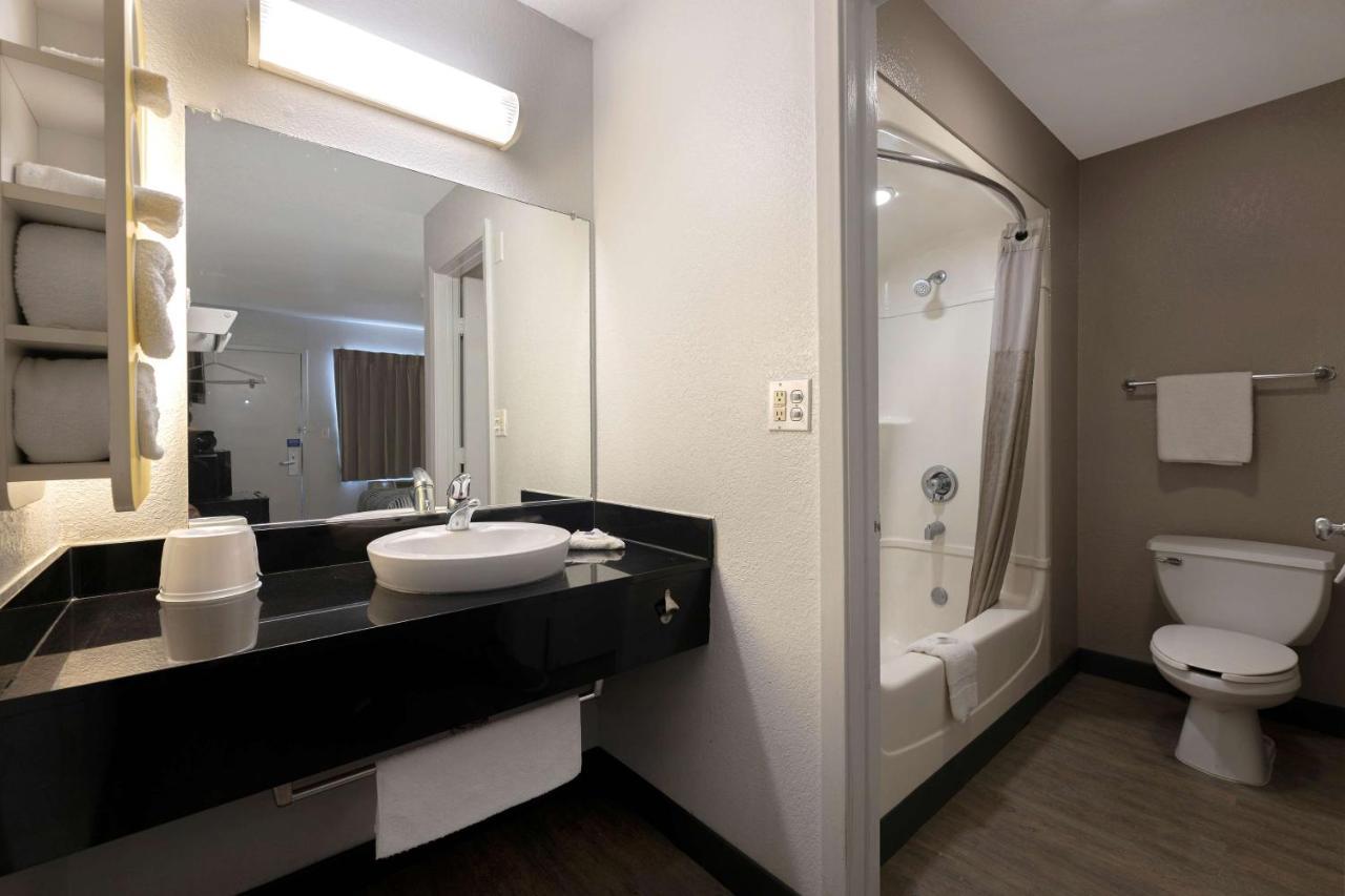 Motel 6-San Antonio, Tx - West Seaworld Dış mekan fotoğraf