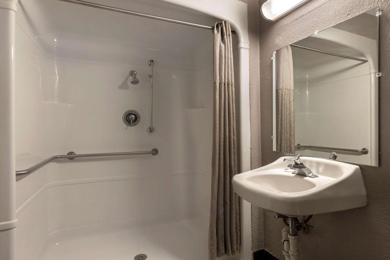 Motel 6-San Antonio, Tx - West Seaworld Dış mekan fotoğraf