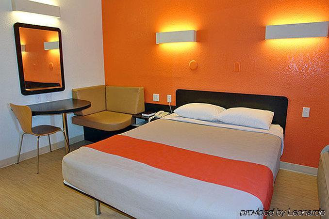 Motel 6-San Antonio, Tx - West Seaworld Dış mekan fotoğraf